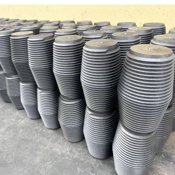 UHP350mm Is Used For Smelting Aluminum Electrolysis,copper,and Steel